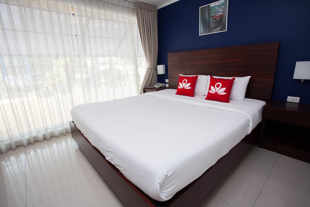Zen Rooms Silom Soi 17 Bangkok Luaran gambar