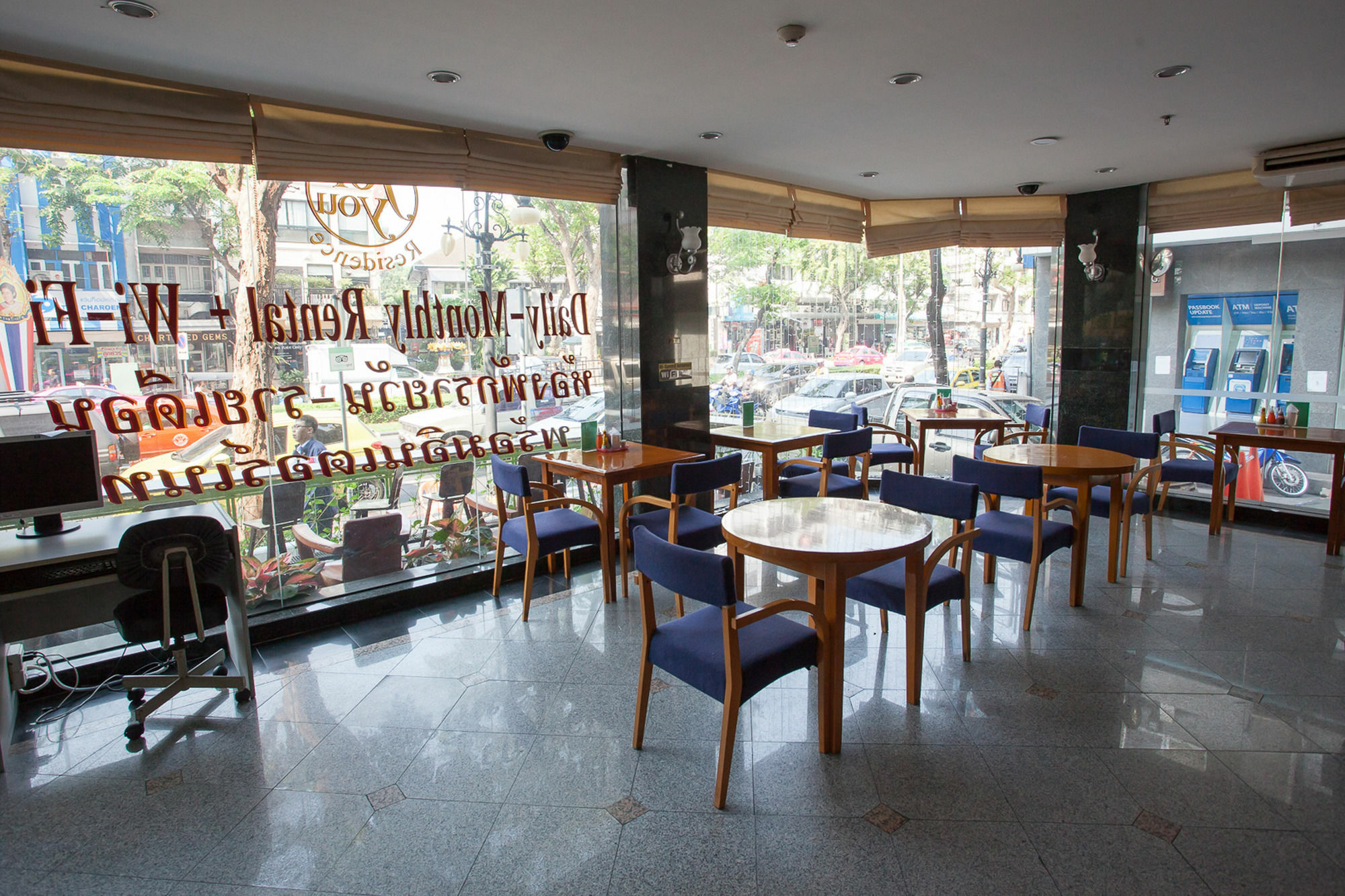 Zen Rooms Silom Soi 17 Bangkok Luaran gambar