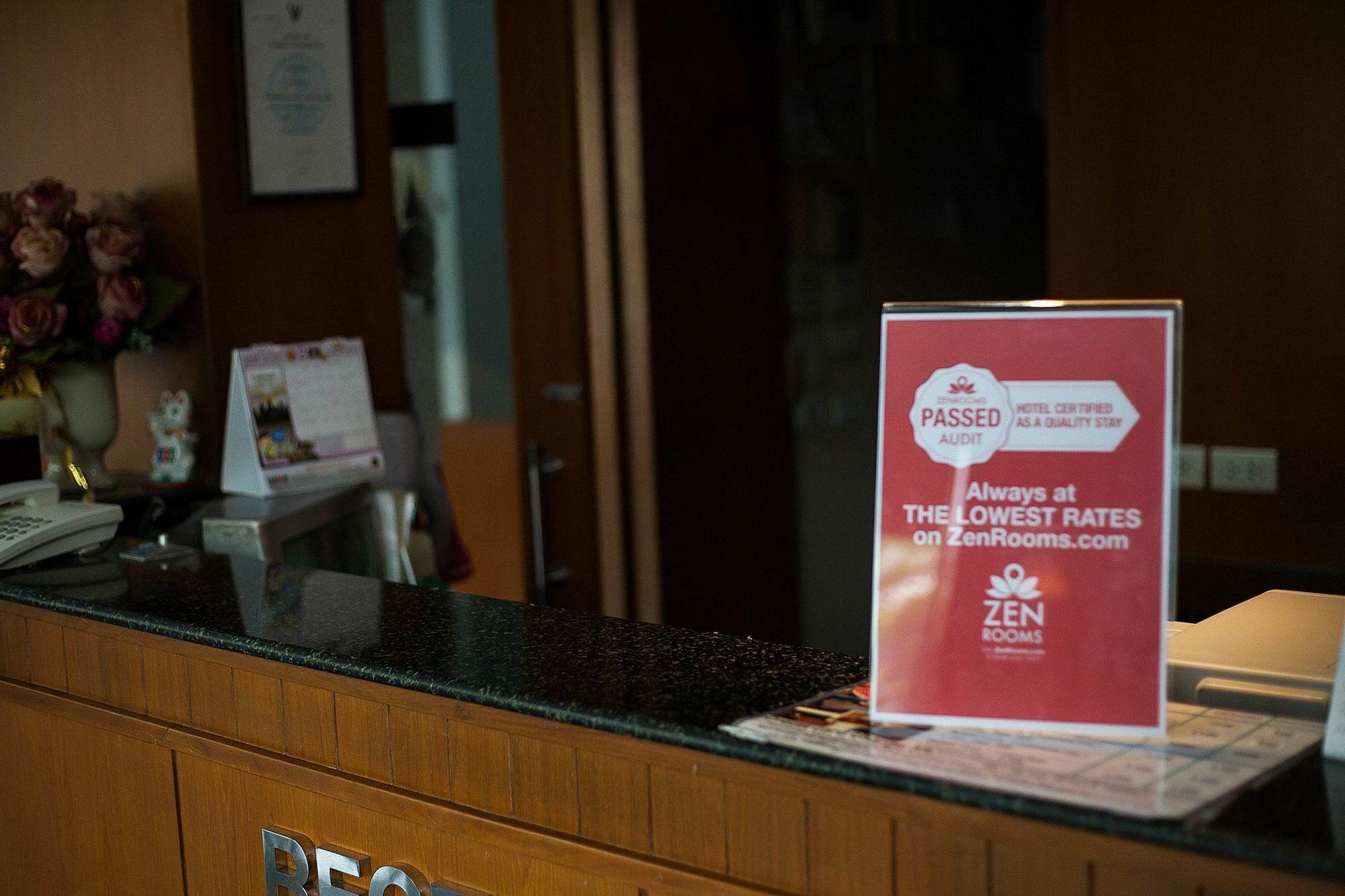 Zen Rooms Silom Soi 17 Bangkok Luaran gambar